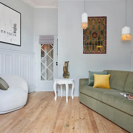 Po'strophe - Batiment Classe Avec Piscine * Clisson