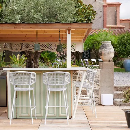 Po'strophe - Batiment Classe Avec Piscine