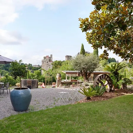 빌라 Po'strophe - Batiment Classe Avec Piscine