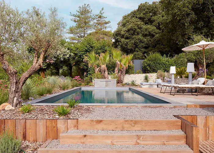 Po'strophe - Batiment Classe Avec Piscine * Clisson