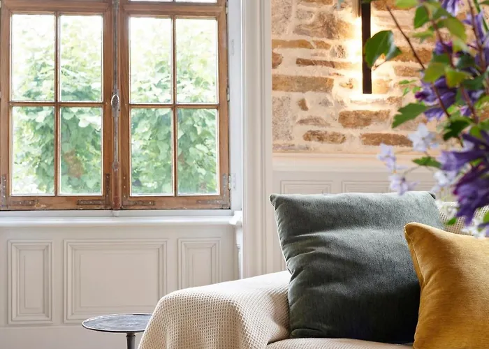 Po'strophe - Bâtiment Classé Avec Piscine