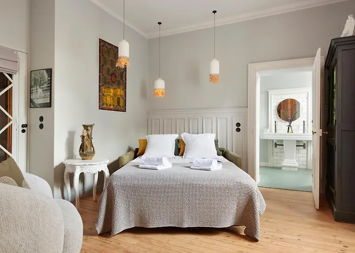 빌라 Po'strophe - Batiment Classe Avec Piscine 클리송