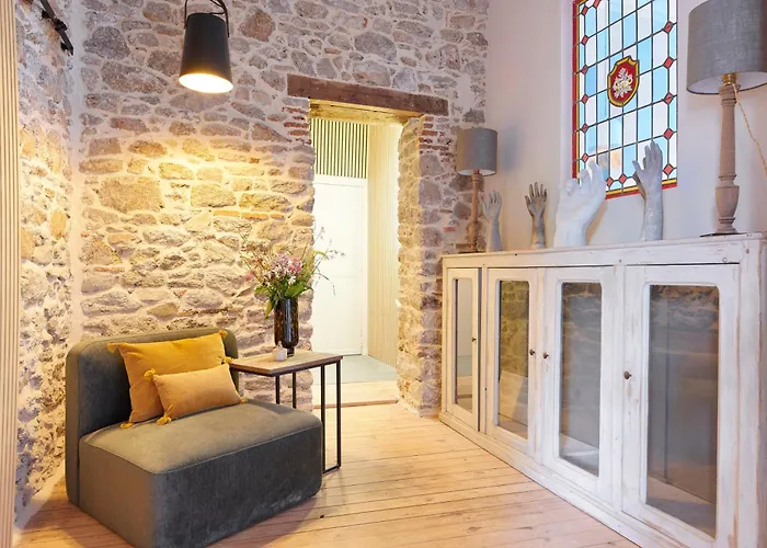 Po'strophe - Bâtiment Classé Avec Piscine