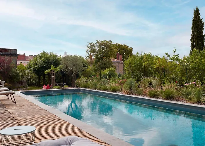 Villa Po'strophe - Bâtiment Classé Avec Piscine Clisson